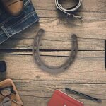 ROYHOO Cast Iron Horseshoe，for Good Lucky, Durable Cast Iron Medium Horseshoe 5 Holes On Each Side for Wall Hung(Dark Brown) - Image 5