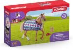 Schleich Horse Club, Toys for Girls and Boys, Engligh Thoroughbred Horse Set with Horse Toy and Accessories, 4 Pieces, Ages 5+ - Image 7