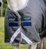 Horseware® Amigo® Bravo 12 Original Turnout Horse Blanket (100g Light) - Image 4