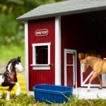 59197 Stablemates Red Stable Set with Two Horses, N/a - Image 9
