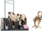 Schleich Horse Club, Gifts for Girls and Boys, Horse Wash Area Set with Horse Figurine, 11 Pieces, Ages 5+ - Image 5