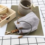 Create idea Dog Treat Pouch Cleanable Dog Treat Training Bag with Clip and Drawstring Pet Snack Bag Food Storage for Dog Training Outdoor Activities Walking Grey - Image 6