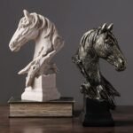 Creative Art Retro Horse Head Ornament,Resin Statue Ornaments,Abstract Style Sculptures,Living Room Dining Desk Decorations,Bookshelf Decorative Objects,Office Decor(5.1"/Sandstone) - Image 3