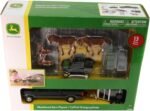 John Deere Weathered Barn Farm Playset - 1:32 Scale - Includes Barn, Pick Up Truck Toy, Horse Trailer, Horse Toys, and More - John Deere Farm Toys - 13 Count - Ages 3 Years and Up - Image 4