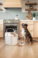 Harry Barker Lightweight Plastic Pet Food and Bird Seed Storage - 25 lb. - Image 4